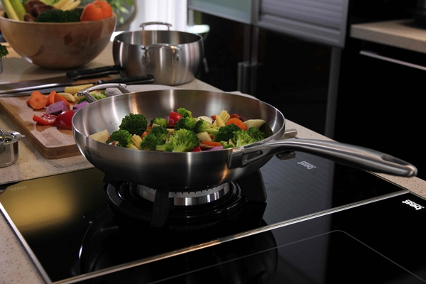 今年THERMOS膳魔師特別祭出「好禮三回饋」迎戰百貨週